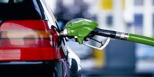 بنزین در سال ۱۴۰۰ گران می‌شود؟/ قیمت بنزین در دولت رئیسی