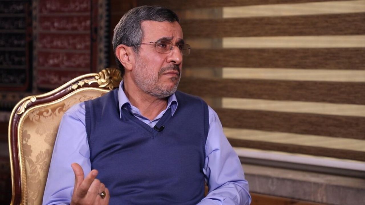 دولت احمدی‌نژاد در حال تکرار است؟