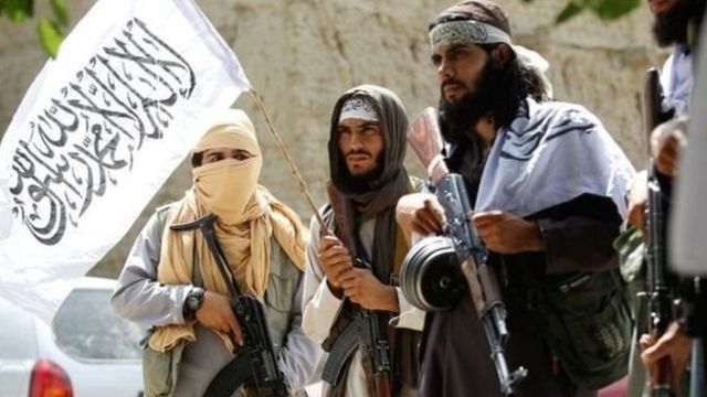 عضو ارشد طالبان: هرکس با امیرالمومنین شیخ ‌هبه‌الله بیعت نکند، از اسلام خارج است!