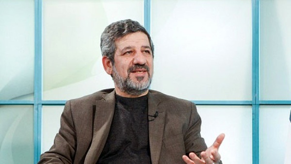 کنشگر سیاسی اصولگرا :در ایران پدرخوانده‌ها به جای احزاب تصمیم می گیرند