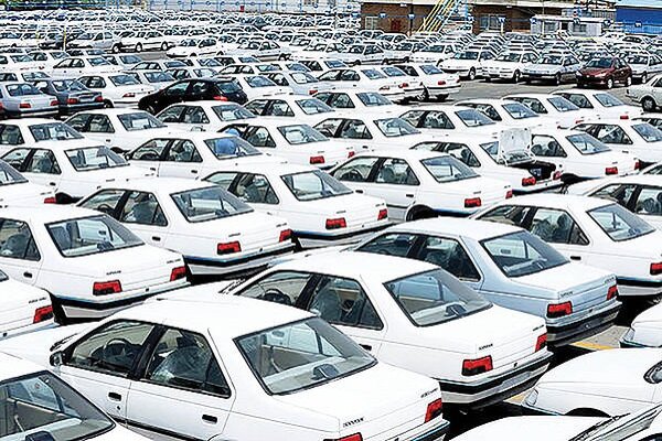 تصمیم‌ خودرویی سران قوا:کاهش قیمت تمام ‌شده و افزایش تولید داخلی