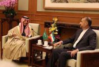 دیدار وزرای خارجه ایران و عربستان در پکن/ آغاز نشست هیات‌های دیپلماتیک