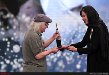 ژست زیبای بازیگران در جشن حافظ / تصاویر