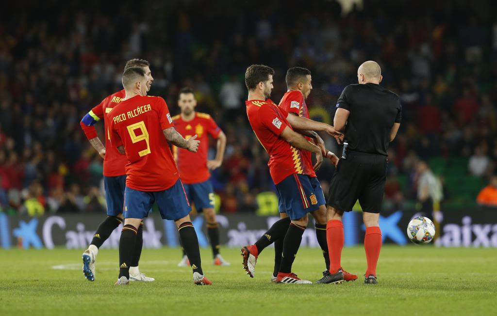اتفاقی عجیب در مسابقه تیم ملی انگلستان و اسپانیا