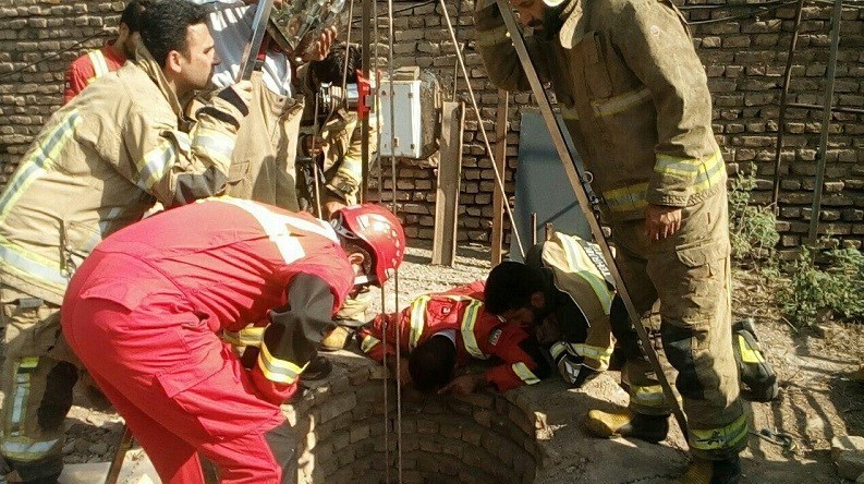 نجات عجیب و معجزه آسای کارگر ایرانی از سقوط در چاه بسیار عمیق/تصاویر
