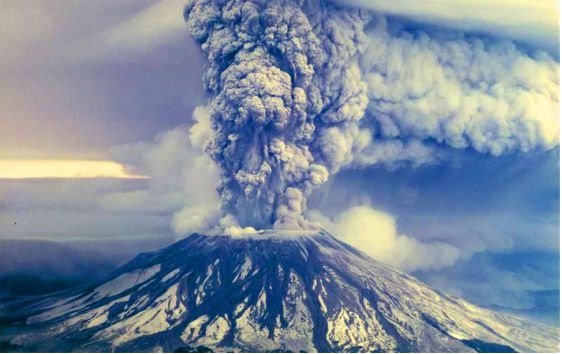 تصویری زیبا از فوران آتشفشان در گواتمالا
