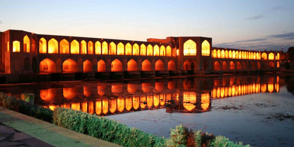 اصفهان تا سال ۲۰۲۵ خالی از سکنه خواهد شد!