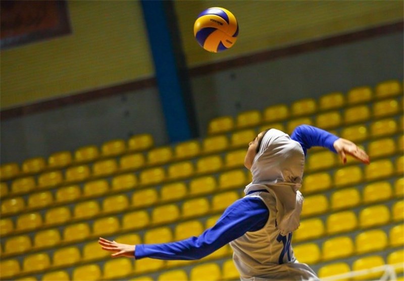 تیم ملی والیبال بانوان ایران به کره باخت