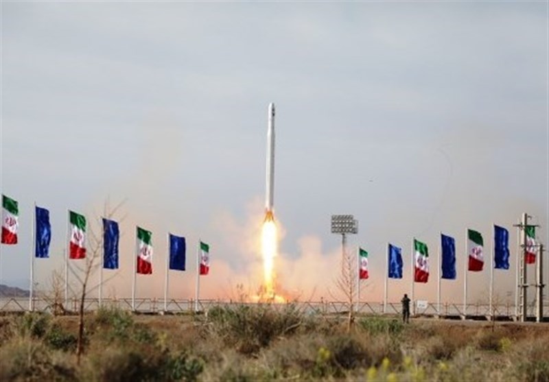 نخستین ماهواره نظامی ایران با موفقیت پرتاب شد