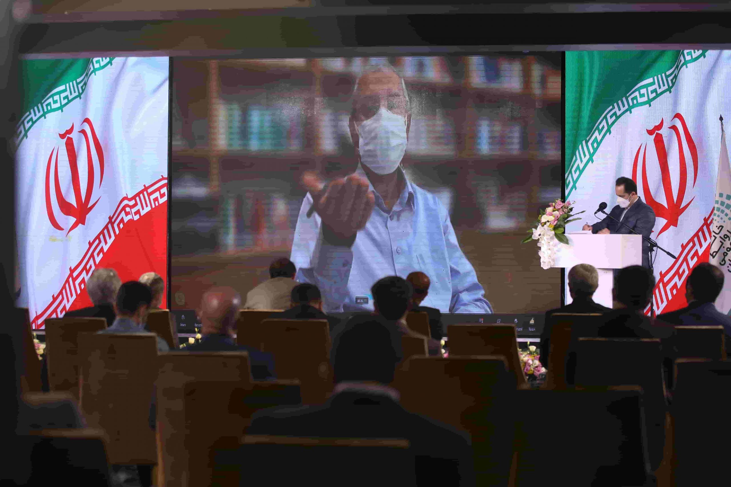 دکتر ربیعی:جامعه ایران امروز با بحران ارتباطات روبروست / ما باید دولت روابط عمومی تشکیل دهیم