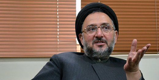 ابطحی: بیانیه انتخاباتی خاتمی ربطی به بیانیه میرحسین موسوی ندارد