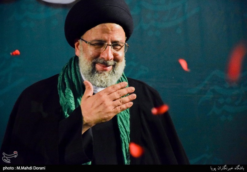 ایران شدیدتر از قبل اصولگرا می شود