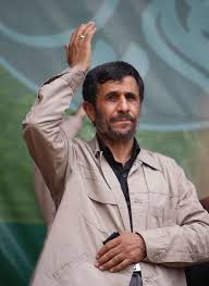اظهار نظر جدید احمدی نژاد: من با اطلاع به شما می گویم، دارد می آید!