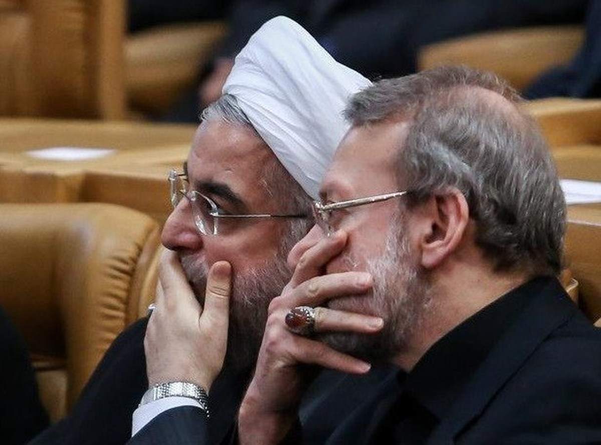 علی لاریجانی از تهران رفت/ حسن روحانی کجاست؟
