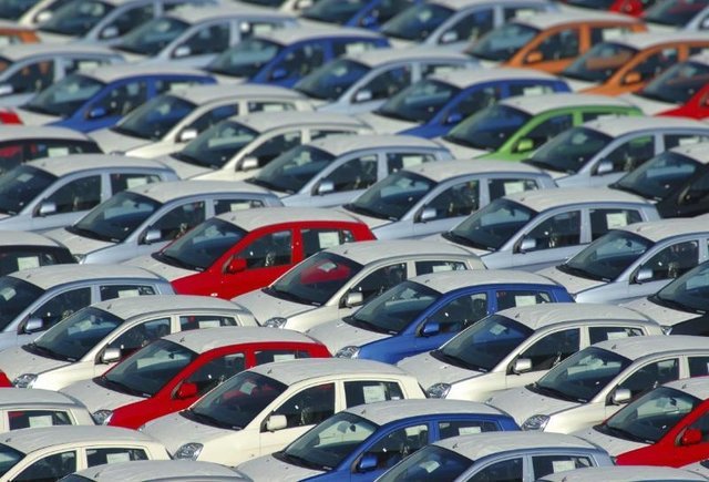 راند سوم‌ قیمت‌گذاری خودرو