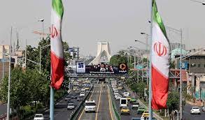 آیا قبای «فدرالیسم» به تنِ ایران می‌رود؟