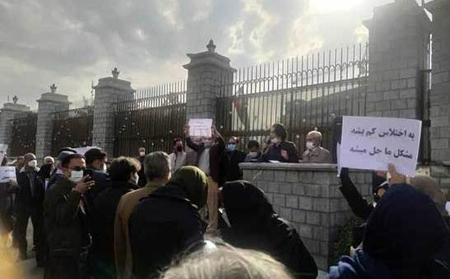 اعتراض معلمان در بیش از ۶۰ شهر