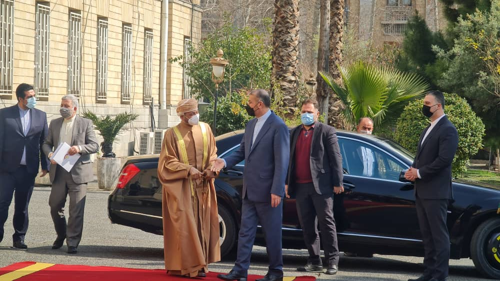 ماموریت وزیر خارجه عمان ؛میانجی‌گری بین ایران و آمریکا برای حل اختلافات بر سر احیای برجام؟