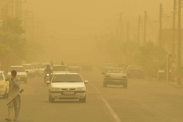 شیراز ؛ زیر گرد و غبار