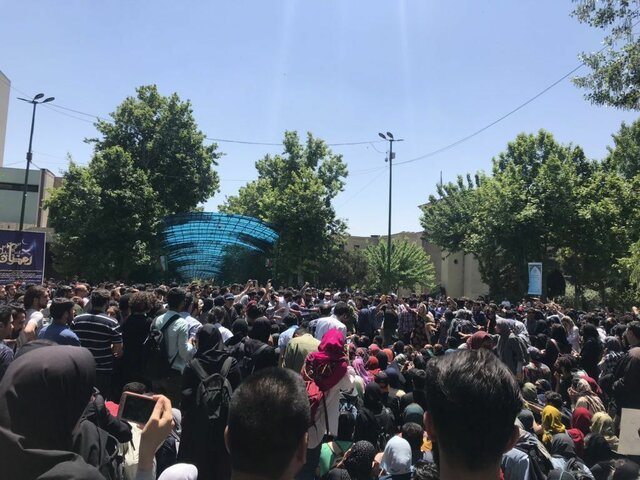 نماینده شورای صنفی دانشگاه تهران : دانشجوهایی داریم که ۱۴ روز است که از آنان اطلاعی نداریم