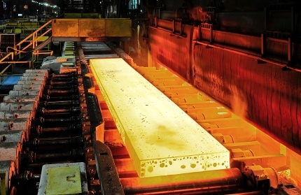 کاهش ۹۰ درصدی عیوب زیرسطحی محصولات شرکت فولاد هرمزگان