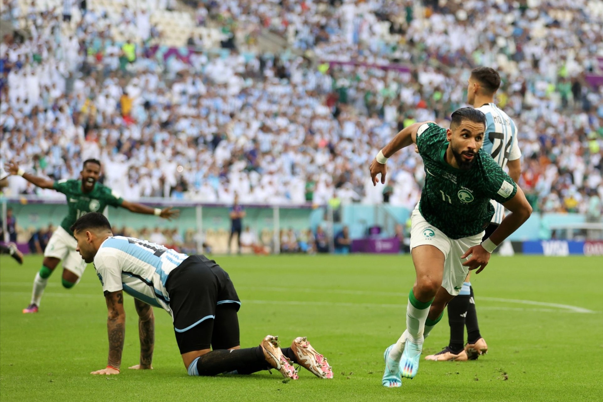 عربستان جام جهانی را غافلگیر کرد/ آلمان – ژاپن: قدرت‌نمایی تیم‌های دو قاره