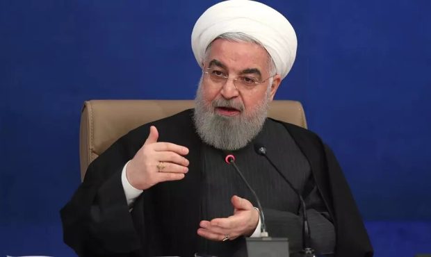 روحانی: ریشه‌یابی اعتراضات و پاسخگویی به مردم وظیفه مهم مسئولان است