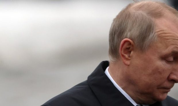 صدور قرار بازداشت برای ولادیمیر پوتین