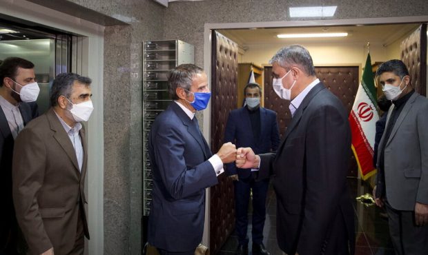 گروسی امشب نتایج مذاکرات تهران را در وین اعلام می کند
