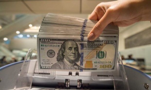 دلار در کانال ۵۵ هزار تومانی