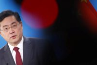 گمانه‌زنی‌ها درباره «ناپدید شدن» چین گانگ، وزیر خارجه چین