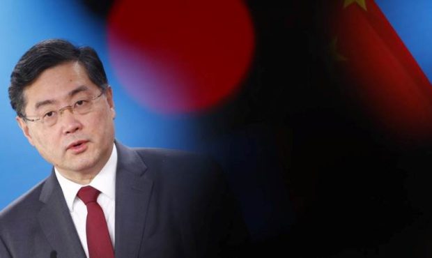 گمانه‌زنی‌ها درباره «ناپدید شدن» چین گانگ، وزیر خارجه چین
