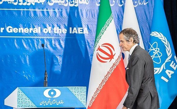 گروسی:همکاری آژانس با ایران ادامه دارد، اما نه در سطحی که دوست دارم باشد