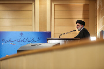 تاکید رئیسی بر «جمهوریت نظام» در کنار «اسلامیت نظام»