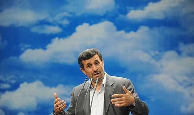 تکذیب هرگونه برنامه و فعالیت انتخاباتی احمدی‌نژاد