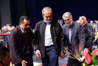 حضور پزشکیان در کنسرت موسیقی «منظومه سیمرغ» به رهبری فرهاد فخرالدینی