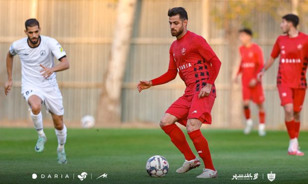 برتری پرسپولیس برابر پالایش نفت بندرعباس با گل های علیپور و اورونوف برتری پرسپولیس برابر پالایش نفت بندرعباس با گل های علیپور و اورونوف